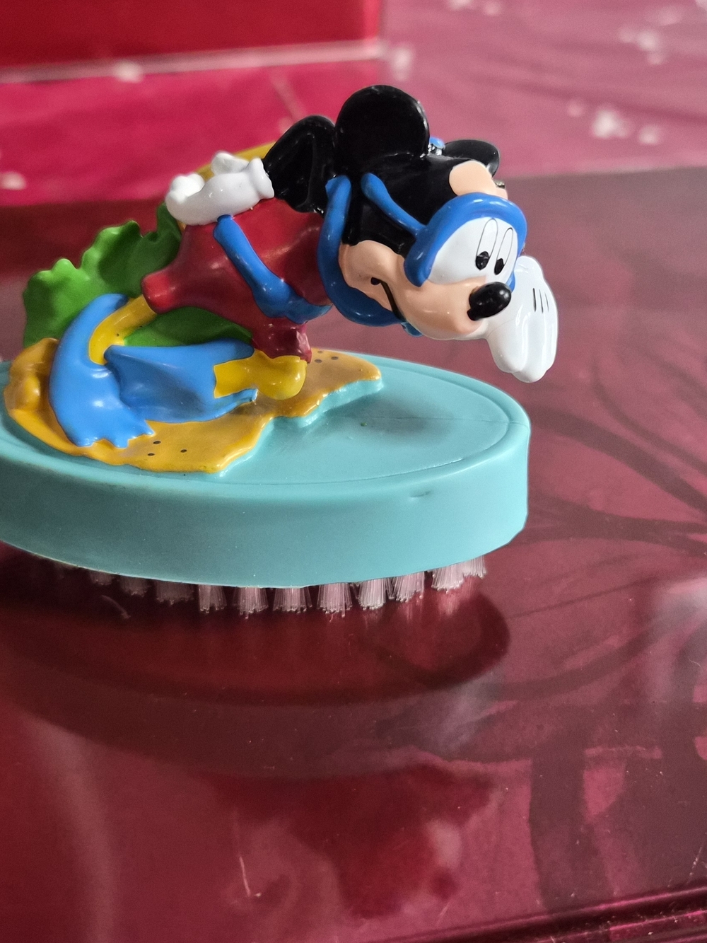 Disney Goofy Bath Brush - Blue